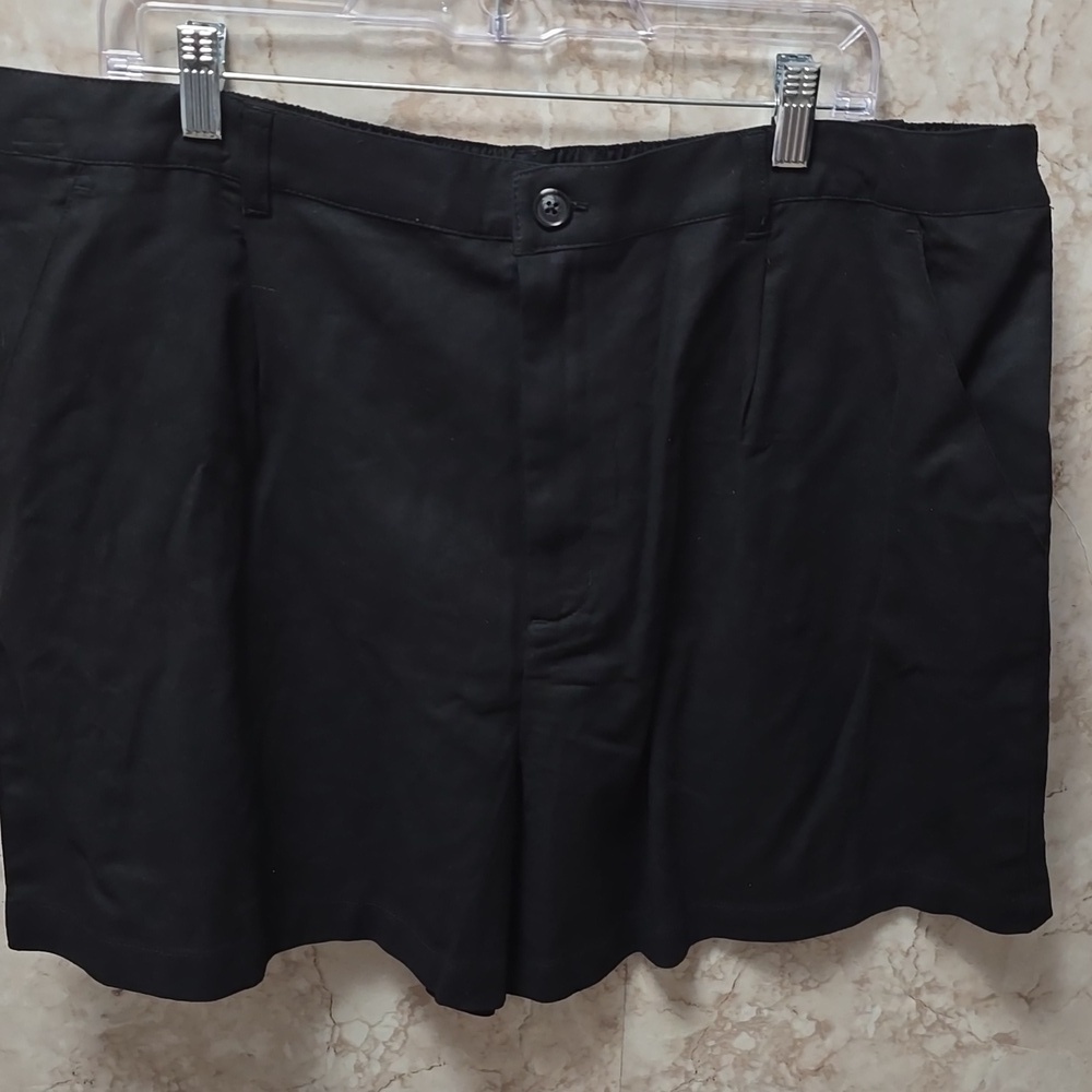 Time and Tru Women's Black Flat Front Shorts - Picture 2 of 8